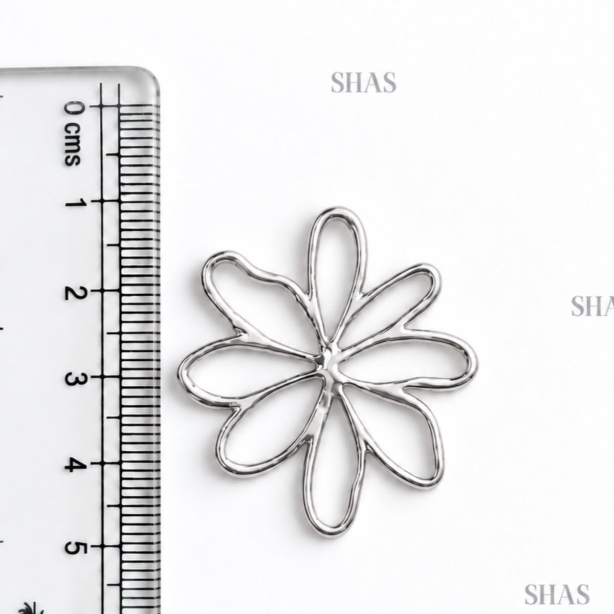 GPB02 Large Flower Bezel ( 1 pc ) Platinum