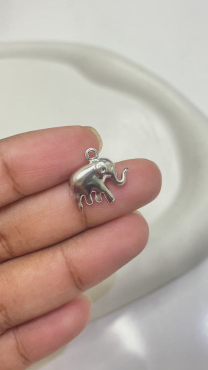 SC02E Elephant charm silver PVD  plated 316 stainless steel ( 1 pc ) anti tarnish