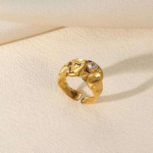 SJ 690 - Zircon Geometric Textured Ring Adjustable  18k Gold PVD plated stainless steel - Anti tarnish